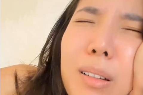 张婉婷回应给老员工降薪2000元：“工作就是工作，不要情感绑架”封面图