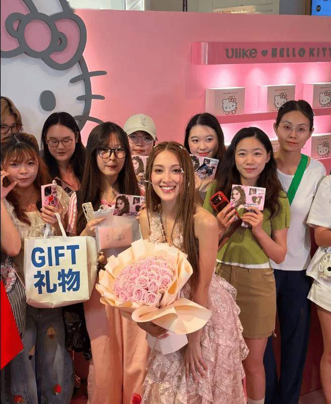 TVB前花旦参加《乘风2026》 后返港！感激老公照顾三个儿！称内地综艺没TVB辛苦封面图