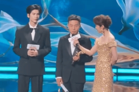 李雪凭《生命树》获白玉兰最佳导演:这份荣誉应该属于青藏高原封面图
