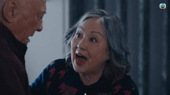 TVB新剧大获好评！81岁李家鼎首拍床戏，对TVB花旦陈炜霸王硬上弓！封面图