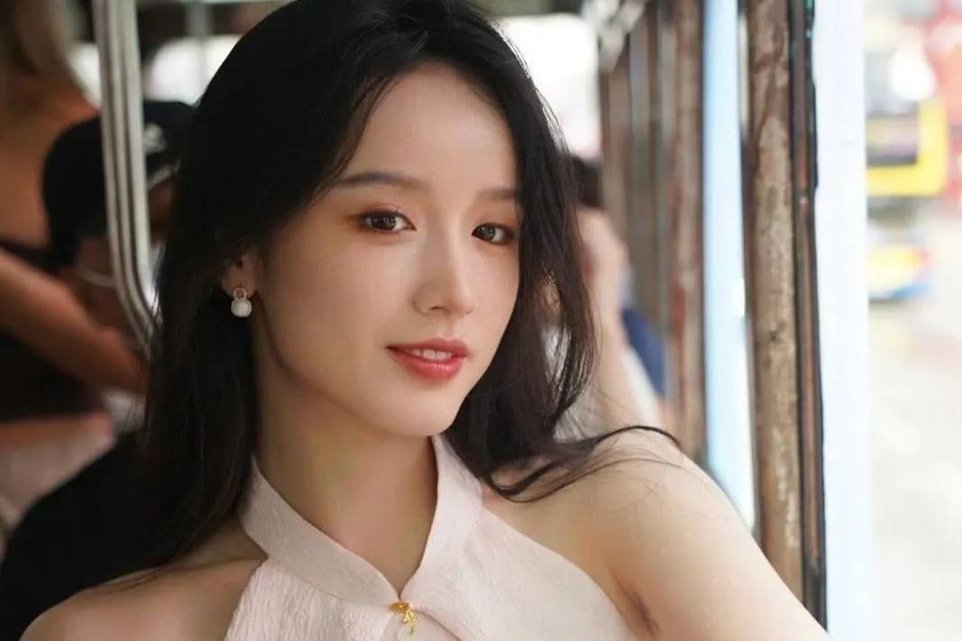29岁张雅琪近况曝光!参加综艺节目走红,如今深陷与富二代隐婚传闻风波封面图